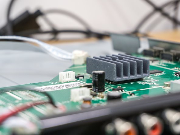 Changhong UD42YC5500UA 4K 42" LED LCD TV Teardown, Inside Boards 2: crwdns2935265:03crwdnd2935265:03crwdnd2935265:03crwdne2935265:0