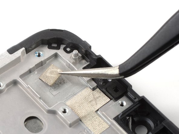 Nokia G22 Screen Assembly Replacement, Remove the foam pad: crwdns2935265:032crwdnd2935265:02crwdnd2935265:03crwdne2935265:0