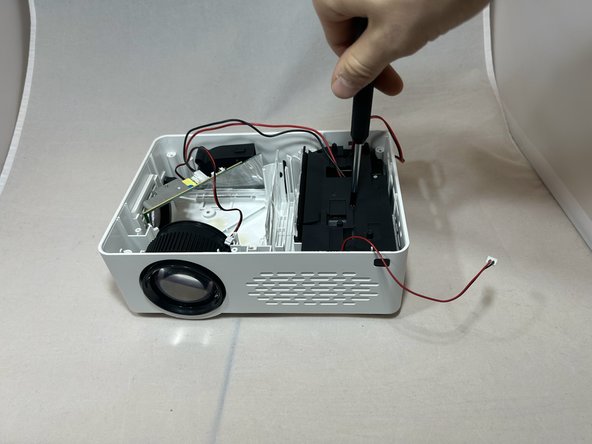 TMY V08 Speaker Replacement: crwdns2935265:06crwdnd2935265:02crwdnd2935265:03crwdne2935265:0