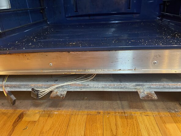 GE Monogram Dual Fuel Range Model ZDP486NDP4SS Hidden Bake Element Replacement, Disconnect Baking Element: step 4, image 2 of 2