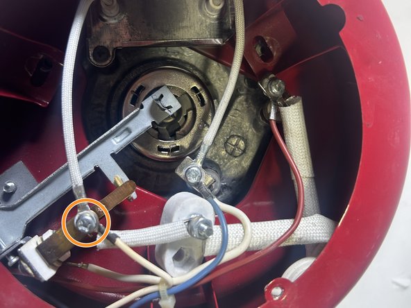 Oster Electric Rice Cooker 4722-000 Disassembly: crwdns2935265:02crwdnd2935265:02crwdnd2935265:02crwdne2935265:0