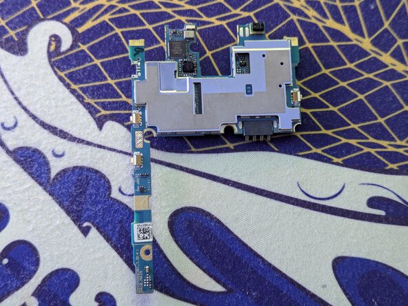 LG Optimus L90 Dual Teardown: crwdns2935265:09crwdnd2935265:01crwdnd2935265:02crwdne2935265:0