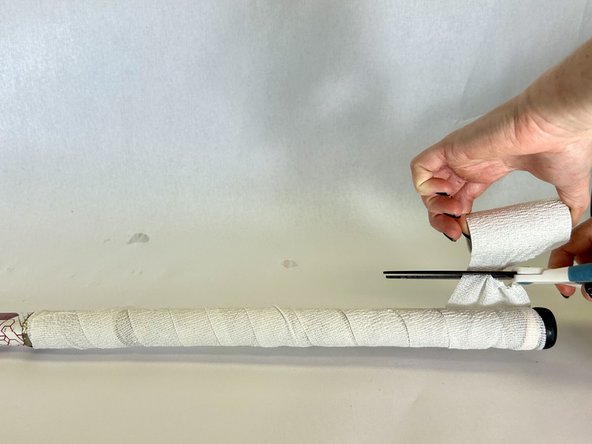 How to Replace Field Hockey Stick Grip Tape: crwdns2935265:09crwdnd2935265:02crwdnd2935265:02crwdne2935265:0