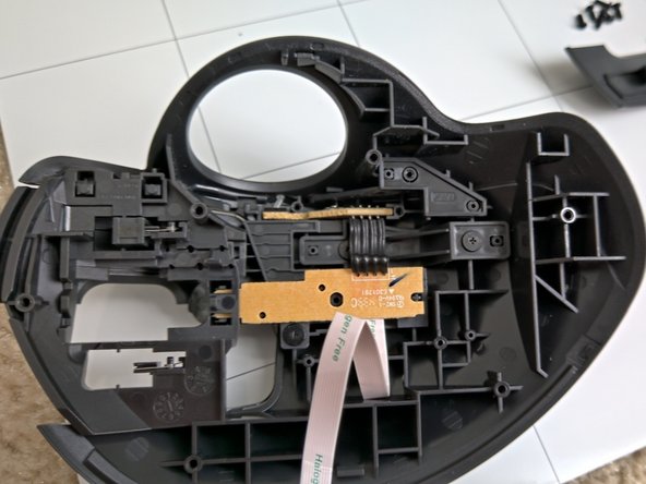 Logitech MX Ergo Disassembly, Disassembly of top half: crwdns2935265:09crwdnd2935265:02crwdnd2935265:03crwdne2935265:0