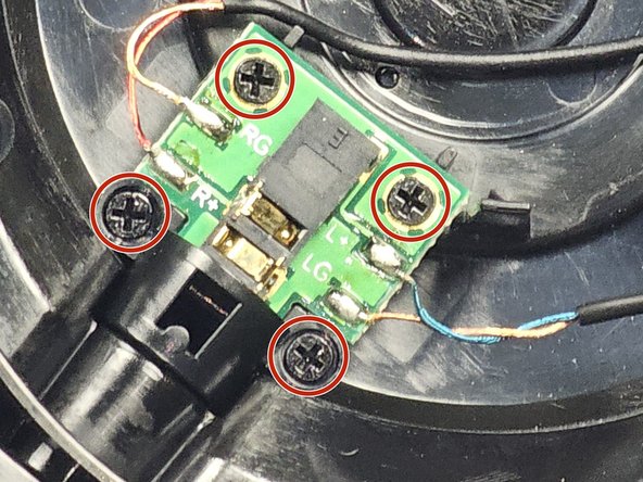 Audio-Technica ATH-M40x Left Driver Replacement: crwdns2935265:02crwdnd2935265:02crwdnd2935265:03crwdne2935265:0