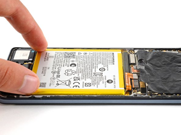 How to Replace the Battery Adhesive for Your Motorola Phone: crwdns2935265:06crwdnd2935265:03crwdnd2935265:03crwdne2935265:0