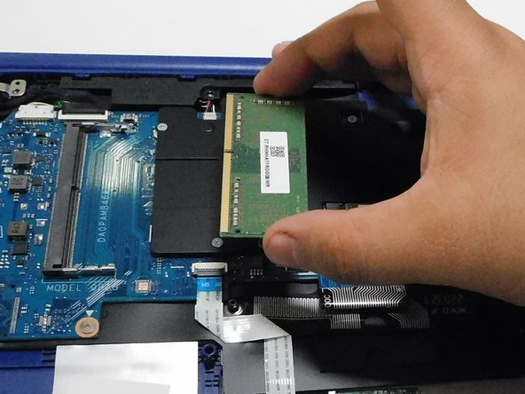 HP 14-dq0055dx RAM Replacement: crwdns2935265:05crwdnd2935265:03crwdnd2935265:03crwdne2935265:0