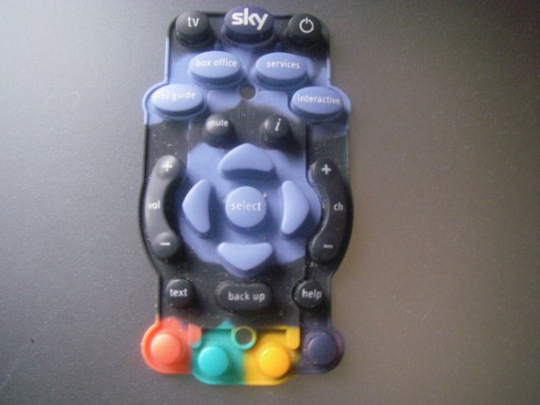 Sky TV Remote Teardown: crwdns2935265:03crwdnd2935265:02crwdnd2935265:03crwdne2935265:0