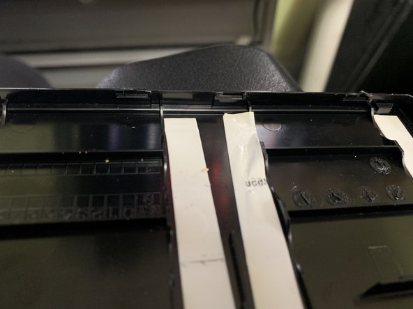 Dell Inspiron 7500 Battery Teardown: 手順 3、 3の画像 2