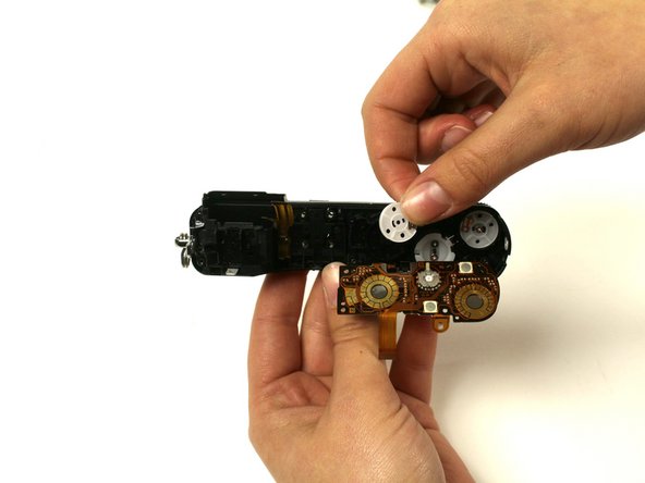 Disassembling Panasonic LUMIX DMC-LX100: crwdns2935265:023crwdnd2935265:03crwdnd2935265:03crwdne2935265:0