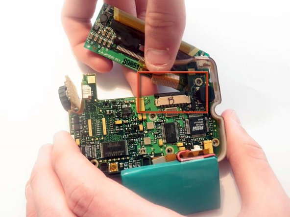 BlackBerry R900M Logic Board Replacement, Display: crwdns2935265:07crwdnd2935265:02crwdnd2935265:02crwdne2935265:0