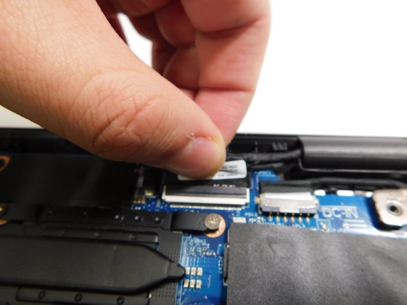 Dell Vostro 3510 Display Replacement: crwdns2935265:04crwdnd2935265:03crwdnd2935265:03crwdne2935265:0