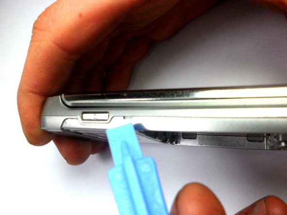 LG VX8700 Motherboard Replacement: crwdns2935265:04crwdnd2935265:02crwdnd2935265:02crwdne2935265:0