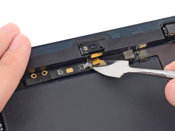 iPad Mini Wi-Fi Headphone Jack Cable Replacement: crwdns2935265:073crwdnd2935265:02crwdnd2935265:03crwdne2935265:0