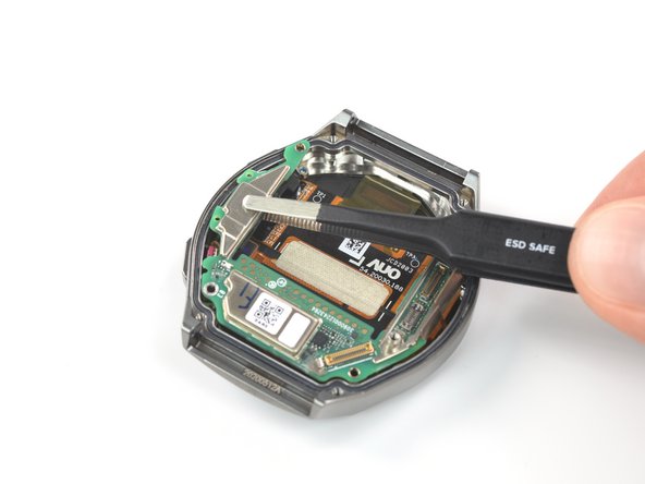 Huawei Watch GT 2e Motherboard Replacement, Remove the motherboard: crwdns2935265:014crwdnd2935265:02crwdnd2935265:03crwdne2935265:0