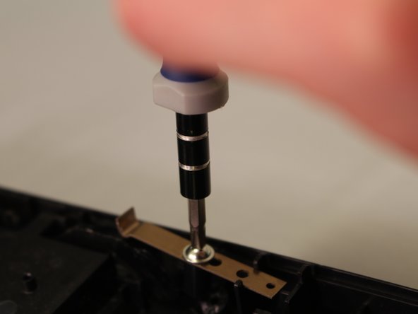 Panasonic RQ-2102 Cassette Holder Spring Replacement: crwdns2935265:03crwdnd2935265:02crwdnd2935265:02crwdne2935265:0