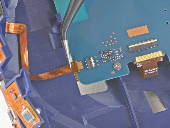 HTC Vive Pro Motherboard Replacement: crwdns2935265:033crwdnd2935265:03crwdnd2935265:03crwdne2935265:0