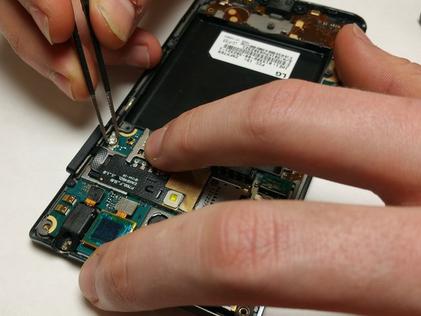 LG Optimus L9 P769 Motherboard Replacement: crwdns2935265:03crwdnd2935265:02crwdnd2935265:03crwdne2935265:0