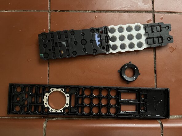 Disassembling Sony Bravia RM-YD023 Remote Control, Repair Any Damage: crwdns2935265:05crwdnd2935265:02crwdnd2935265:03crwdne2935265:0