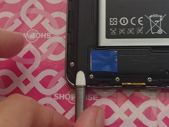 Samsung Galaxy Note 3 Power button + Vibration motor Replacement, Remove your battery and S-Pen: step 2, image 3 of 3