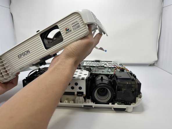 Epson PowerLite Home Cinema 1040 Temperature Sensor Replacement: crwdns2935265:010crwdnd2935265:02crwdnd2935265:03crwdne2935265:0