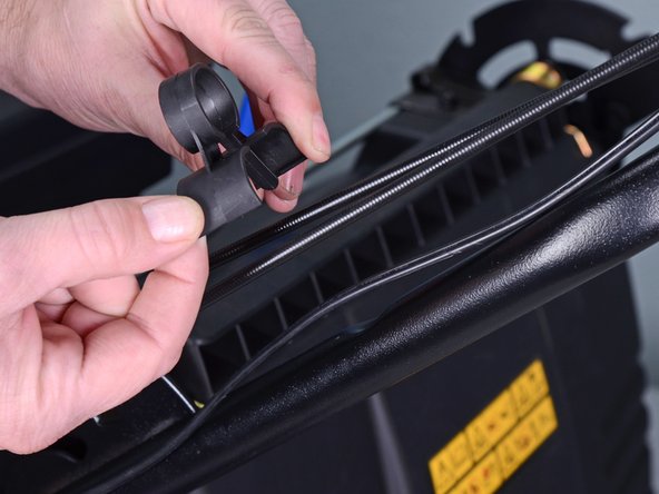 Toro Walk Behind Mowers 21199HD 2018 Brake Cable Replacement: crwdns2935265:07crwdnd2935265:03crwdnd2935265:03crwdne2935265:0