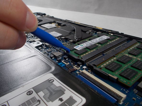 Samsung NP900X4B RAM Replacement: crwdns2935265:03crwdnd2935265:02crwdnd2935265:03crwdne2935265:0