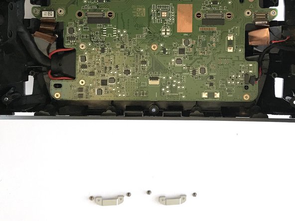 HP Windows Mixed Reality Headset Developer Edition Teardown, Remove metallic tape: crwdns2935265:07crwdnd2935265:03crwdnd2935265:03crwdne2935265:0