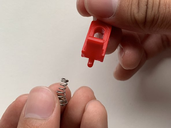 Radica Lighted Poker Case Lid Spring Replacement: crwdns2935265:04crwdnd2935265:03crwdnd2935265:03crwdne2935265:0