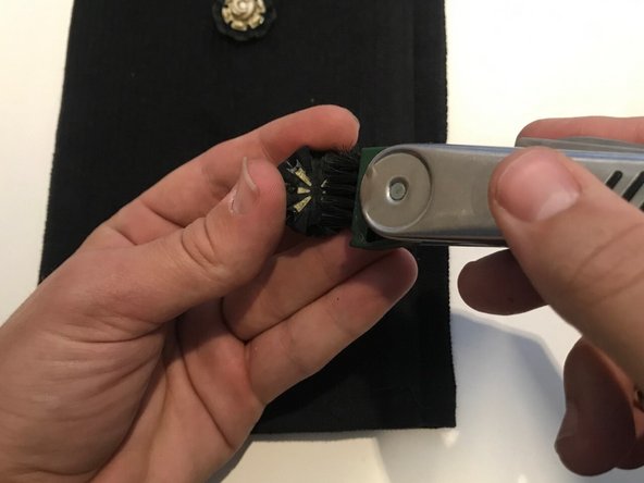 How to Restore Tarnished Golf Shoe Spikes: crwdns2935265:05crwdnd2935265:03crwdnd2935265:03crwdne2935265:0