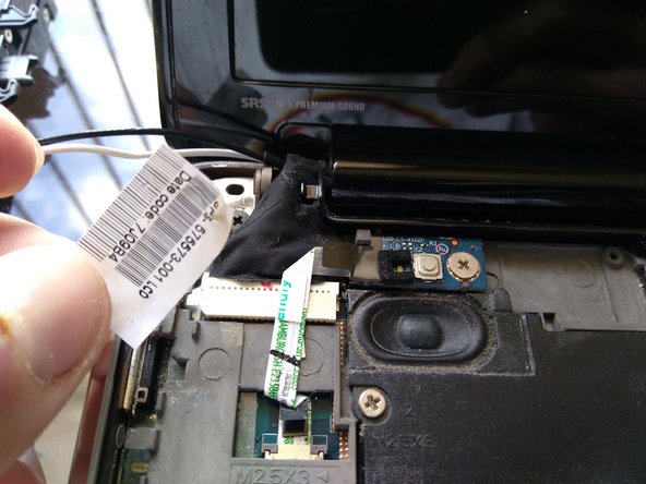 Desmontaje de laptop HP Pavilion dv4-2040us: crwdns2935265:012crwdnd2935265:03crwdnd2935265:03crwdne2935265:0