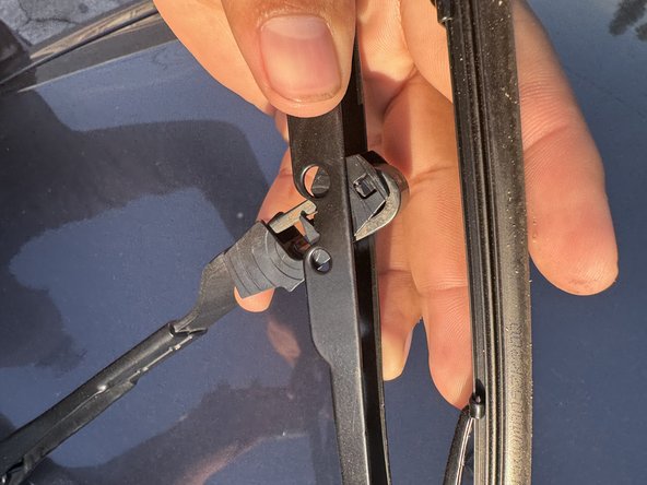 2014-2020 Dodge Durango Windshield Wiper Replacement: crwdns2935265:03crwdnd2935265:02crwdnd2935265:03crwdne2935265:0