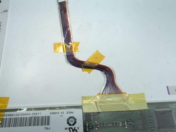 PowerBook G4 Aluminum 12" 1-1.5 GHz LCD panel upgrade: crwdns2935265:022crwdnd2935265:02crwdnd2935265:03crwdne2935265:0