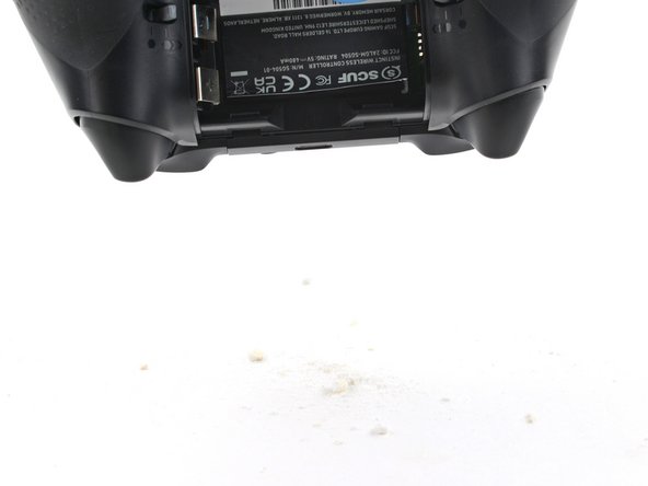 How to Clean Corroded Battery Terminals, Remove big chunks of corrosion: crwdns2935265:03crwdnd2935265:03crwdnd2935265:03crwdne2935265:0