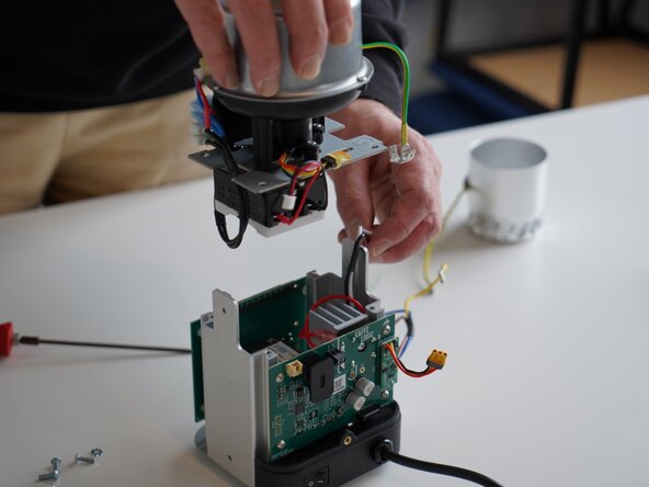 Kaffelogic Nano 7/LINK (D-P Serial) Stack Replacement, Removing the stack: crwdns2935265:015crwdnd2935265:03crwdnd2935265:03crwdne2935265:0