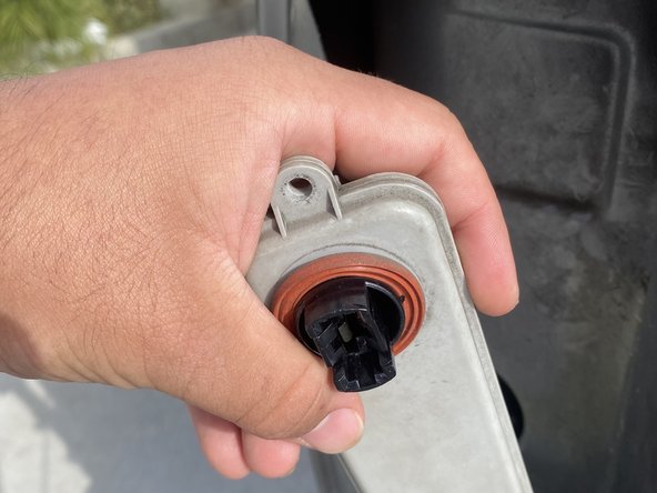 2006 Dodge RAM Turn Signal Bulb Replacement: crwdns2935265:05crwdnd2935265:02crwdnd2935265:03crwdne2935265:0