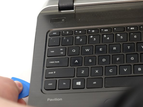 HP Pavilion 15-p043cl Repair I/O Replacement: crwdns2935265:05crwdnd2935265:02crwdnd2935265:03crwdne2935265:0