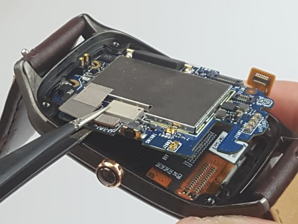 Asus ZenWatch 2 Motherboard Replacement: crwdns2935265:04crwdnd2935265:02crwdnd2935265:02crwdne2935265:0