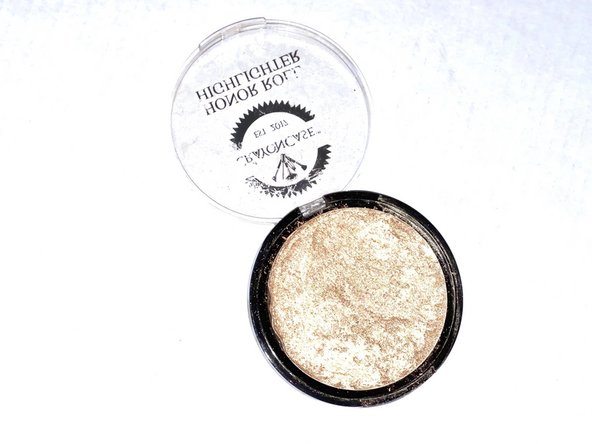 How to Fix A Broken Makeup Compact Without Alcohol: crwdns2935265:07crwdnd2935265:03crwdnd2935265:03crwdne2935265:0