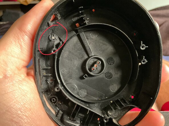 SteelSeries Arctis Pro Wireless Ear Cup Replacement, Panel Removal: crwdns2935265:010crwdnd2935265:02crwdnd2935265:02crwdne2935265:0