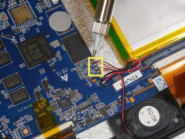 Polaroid S10 Speaker Replacement, Desoldering the Speakers: crwdns2935265:03crwdnd2935265:02crwdnd2935265:02crwdne2935265:0