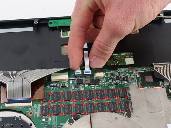 Razer Blade RZ09-0130 2015 Motherboard Replacement: stap 0, afbeelding 2 van 2