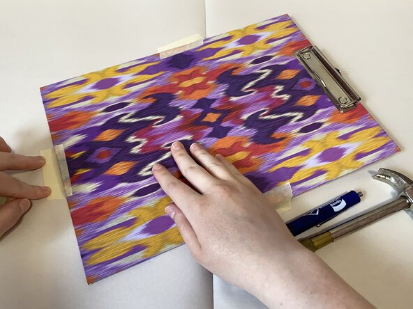 How to Replace the Rivets in a Clipboard, Rivets in a Clipboard Clip: crwdns2935265:01crwdnd2935265:03crwdnd2935265:03crwdne2935265:0