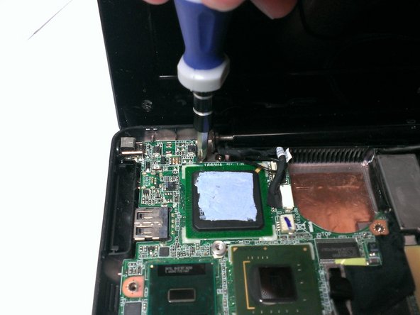 Disassembling ASUS Eee pc 1008Ha: crwdns2935265:08crwdnd2935265:02crwdnd2935265:02crwdne2935265:0