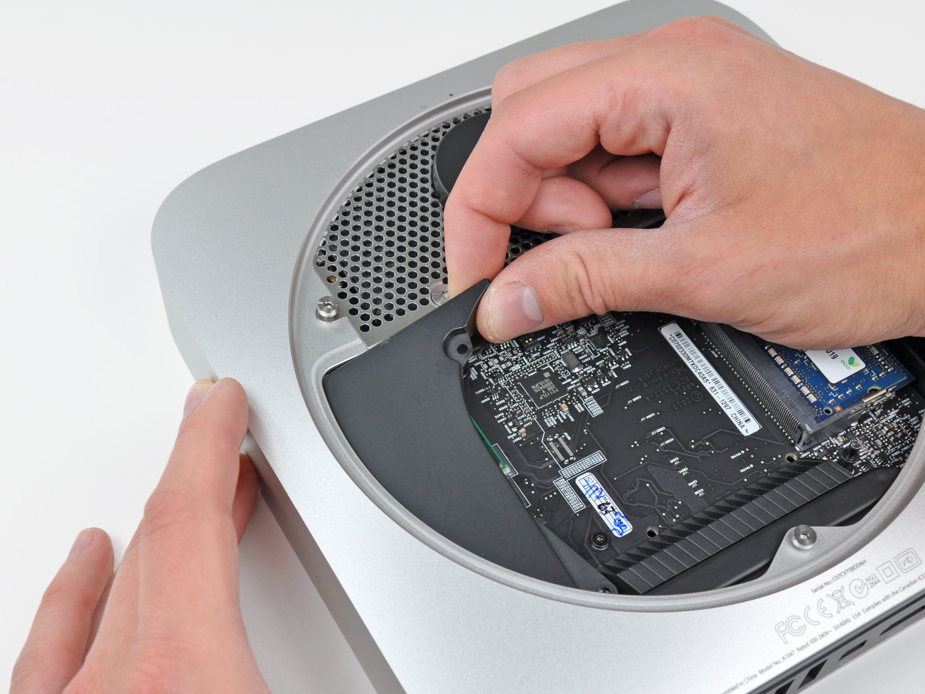 Mac mini Late 2012 Cowling Replacement - iFixit Repair Guide
