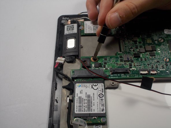 Toshiba Satellite Click 2 Pro Motherboard Replacement: crwdns2935265:016crwdnd2935265:02crwdnd2935265:02crwdne2935265:0