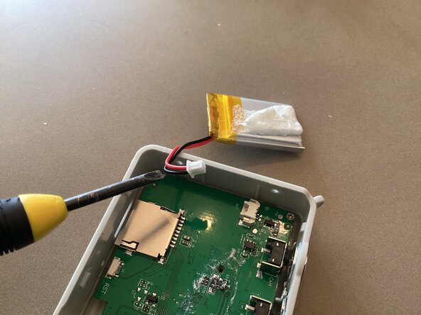 Small Digital Camera Teardown: step 3, image 3 of 3
