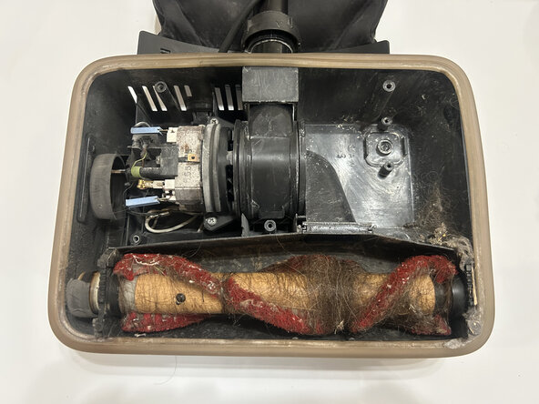 Oreck XL U4120H2 Beater Bar/Agitator and Belt Replacement: crwdns2935265:02crwdnd2935265:03crwdnd2935265:03crwdne2935265:0