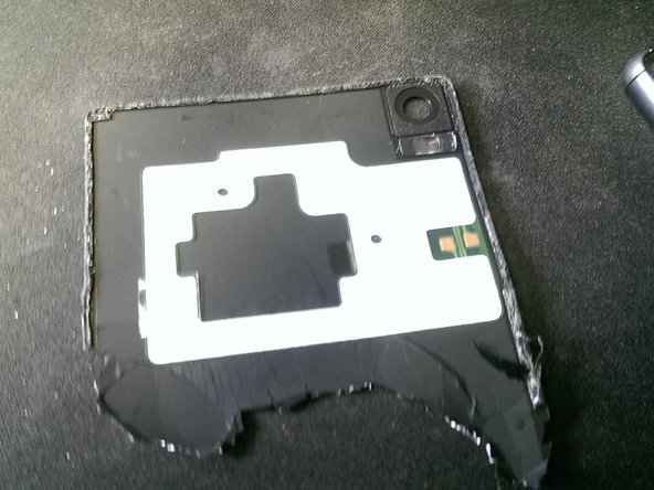 How to replace a broken back cover on a Sony Xperia Z3, NFC sticker.: crwdns2935265:08crwdnd2935265:02crwdnd2935265:03crwdne2935265:0