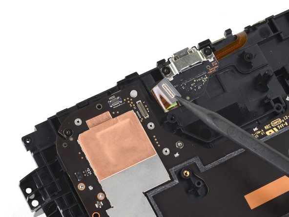 HTC Vive Focus USB-C Port Replacement, Disconnect the USB-C port: crwdns2935265:040crwdnd2935265:02crwdnd2935265:02crwdne2935265:0